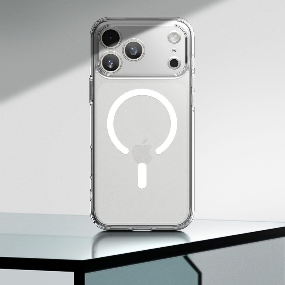 Kryt Frost Mag Cover s MagSafe pre iPhone 17 Pro priehľadný.